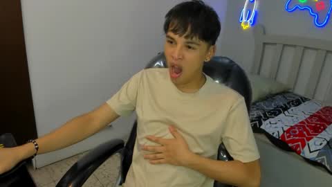 Stiwen online show from 11.12.25