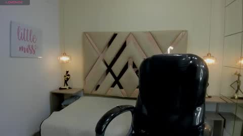 Stiwen online show from 03.21.26