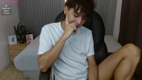 Snapshot of stiwentwink chatting on 05.04.26 Stiwen online show from 05.04.26