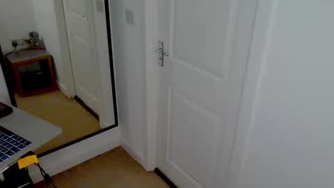 stockings_stockings online show from 03.16.26