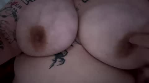 Snapshot of stonedbbw01 chatting on 10.14.25 stonedbbw01 online show from 10.14.25