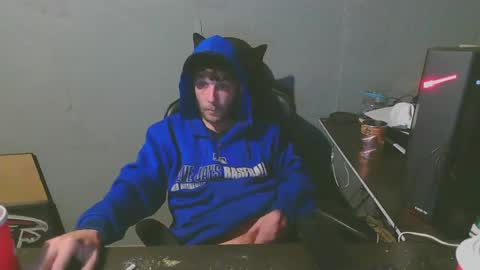 Snapshot of stonedpanda77 chatting on 01.02.25 stonedpanda77 online show from 01.02.25