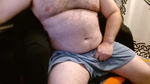 Snapshot of stonerbear42 chatting on 10.29.25 Stonerbear42 online show from 10.29.25