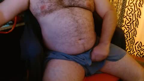 Snapshot of stonerbear42 chatting on 10.31.25 Stonerbear42 online show from 10.31.25