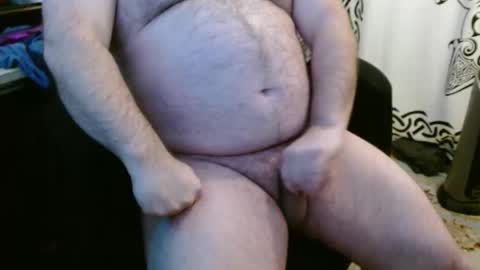 Snapshot of stonerbear42 chatting on 12.15.25 Stonerbear42 online show from 12.15.25