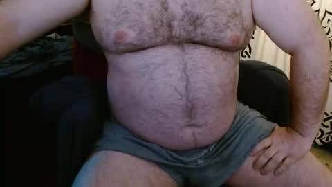 Snapshot of stonerbear42 chatting on 12.21.25 Stonerbear42 online show from 12.21.25