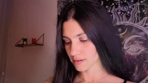 Snapshot of stonned_candy chatting on 10.24.25 Liz online show from 10.24.25