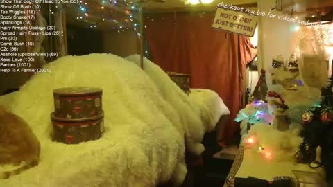 Snapshot of stonykat chatting on 01.01.25 Stony Kat online show from 01.01.25