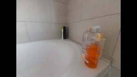 Snapshot of stormstudios chatting on 02.09.25 Danny V online show from 02.09.25