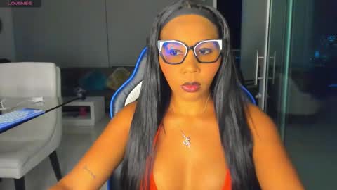 stormymorgan online show from 10.22.25