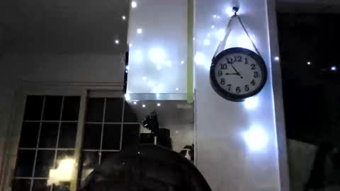 Snapshot of stormynorm14 chatting on 12.25.24 stormynorm14 online show from 12.25.24