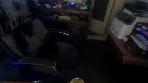 Snapshot of str8chaser1972 chatting on 08.02.26 lonely here in the country online show from 08.02.26