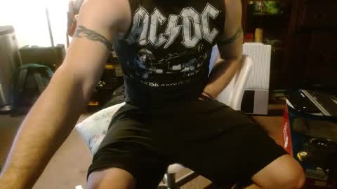 Str8 online show from 02.04.25