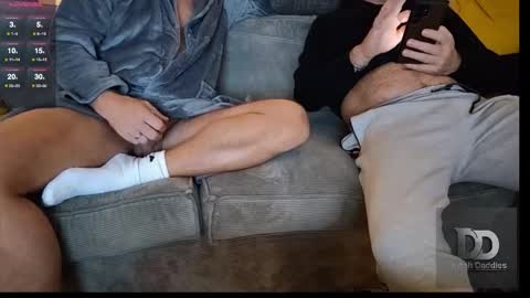 Snapshot of str8neighbours chatting on 03.04.26 Str8neighbours online show from 03.04.26