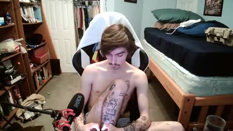 Snapshot of str8whiteboy21 chatting on 01.28.25 str8whiteboy21 online show from 01.28.25