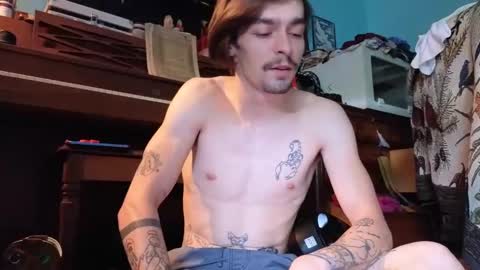 Snapshot of str8whiteboy21 chatting on 10.03.25 str8whiteboy21 online show from 10.03.25