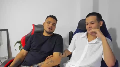 Snapshot of straight_boys_hornys chatting on 02.08.26 straight_boys_hornys online show from 02.08.26