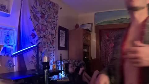 Snapshot of straightishd chatting on 11.05.25 Cowboy Zuhly online show from 11.05.25