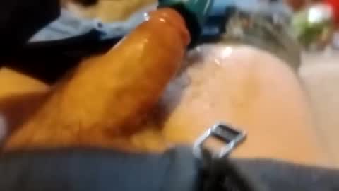 Snapshot of straighttoy chatting on 03.10.25 straighttoy online show from 03.10.25