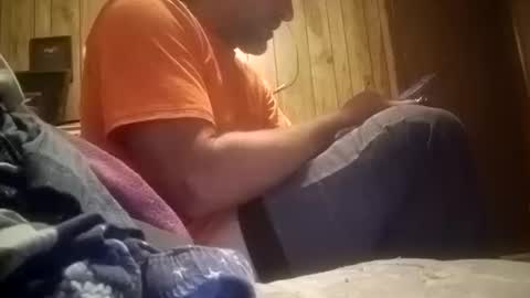 Snapshot of straighttoy chatting on 10.20.25 straighttoy online show from 10.20.25