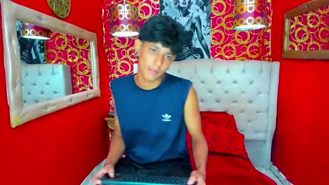 straightyounpein online show from 04.15.26