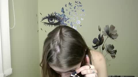 Snapshot of stranger_giirl chatting on 12.02.24 Amalia online show from 12.02.24