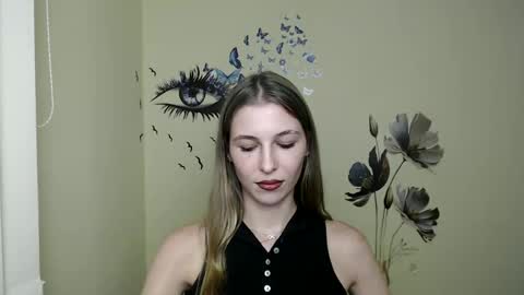 Snapshot of stranger_giirl chatting on 12.05.24 Amalia online show from 12.05.24