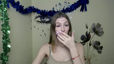 Snapshot of stranger_giirl chatting on 02.05.25 Amalia online show from 02.05.25