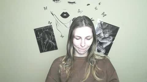 Snapshot of stranger_giirl chatting on 02.22.25 Amalia online show from 02.22.25