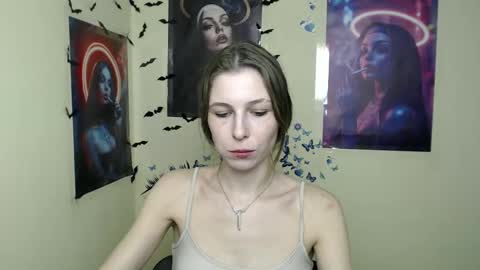 Snapshot of stranger_giirl chatting on 03.07.25 Amalia online show from 03.07.25