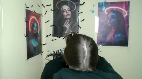 Snapshot of stranger_giirl chatting on 03.12.25 Amalia online show from 03.12.25