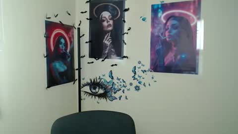 Snapshot of stranger_giirl chatting on 10.03.25 Amalia online show from 10.03.25