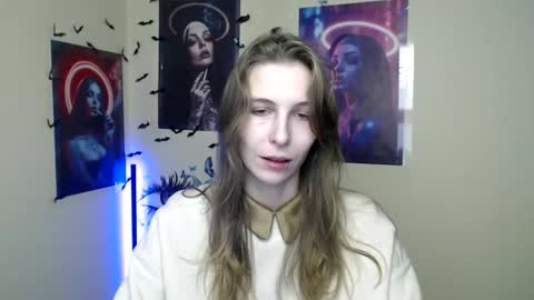 Snapshot of stranger_giirl chatting on 10.24.25 Amalia online show from 10.24.25