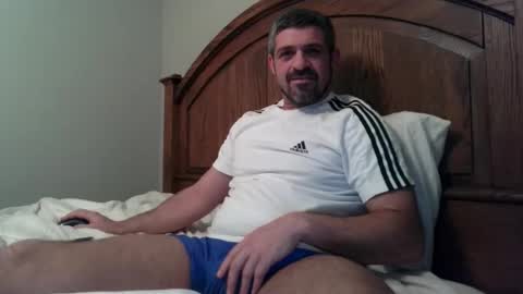 Snapshot of strangeratnight87 chatting on 12.15.25 strangeratnight87 online show from 12.15.25