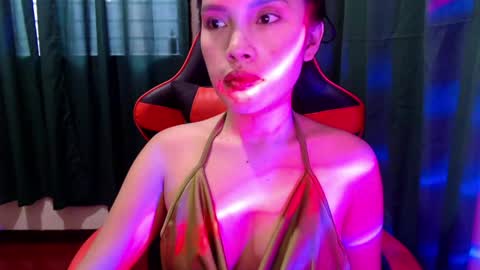 Snapshot of strawberry_ei chatting on 04.11.26 just call me baby online show from 04.11.26