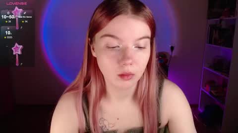 Juli online show from 12.17.25