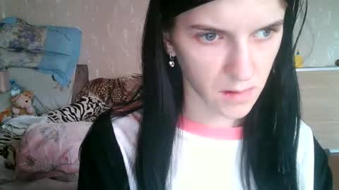 Snapshot of strawberry_storm chatting on 03.30.26 Strawberry Storm online show from 03.30.26