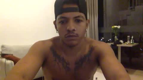 Snapshot of strawberrycocoa chatting on 09.26.25 strawberrycocoa online show from 09.26.25