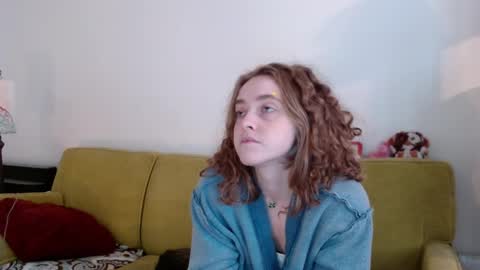 Strawberrylotsacake online show from 12.17.25