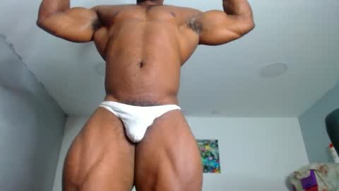 Snapshot of strong_george1 chatting on 01.09.25 strong_george1 online show from 01.09.25