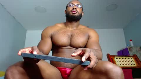 Snapshot of strong_george1 chatting on 01.11.25 strong_george1 online show from 01.11.25