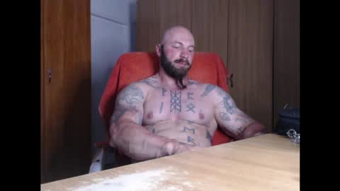 Snapshot of strongivan chatting on 05.24.26 StrongIvan online show from 05.24.26