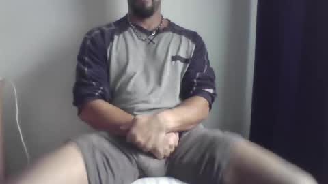 Snapshot of studdotcom chatting on 10.28.25 Ero online show from 10.28.25