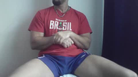 Snapshot of studdotcom chatting on 11.10.25 Ero online show from 11.10.25