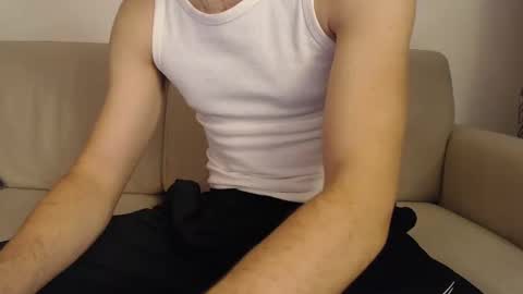Stud From Paris online show from 01.29.25