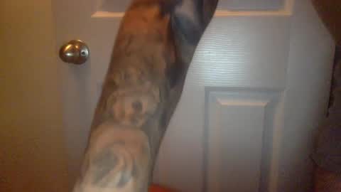 Snapshot of studmuffinxo chatting on 12.16.24 STUD online show from 12.16.24