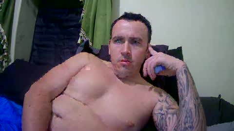 Snapshot of styles1003 chatting on 12.11.24 styles1003 online show from 12.11.24