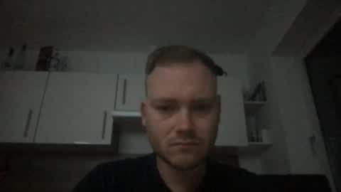 Snapshot of sub_austr chatting on 03.04.25 sub_austr online show from 03.04.25