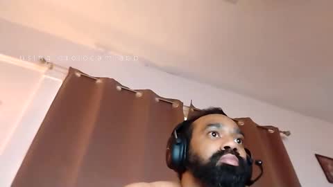 Snapshot of subbyhubbynsexyred chatting on 03.06.26 karminkinney online show from 03.06.26