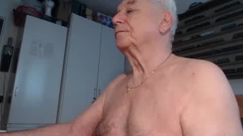 Snapshot of subibuns chatting on 01.17.25 Marcel online show from 01.17.25